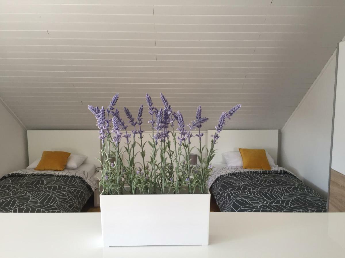 Apartman studio SONAS 3 Karlovac Esterno foto